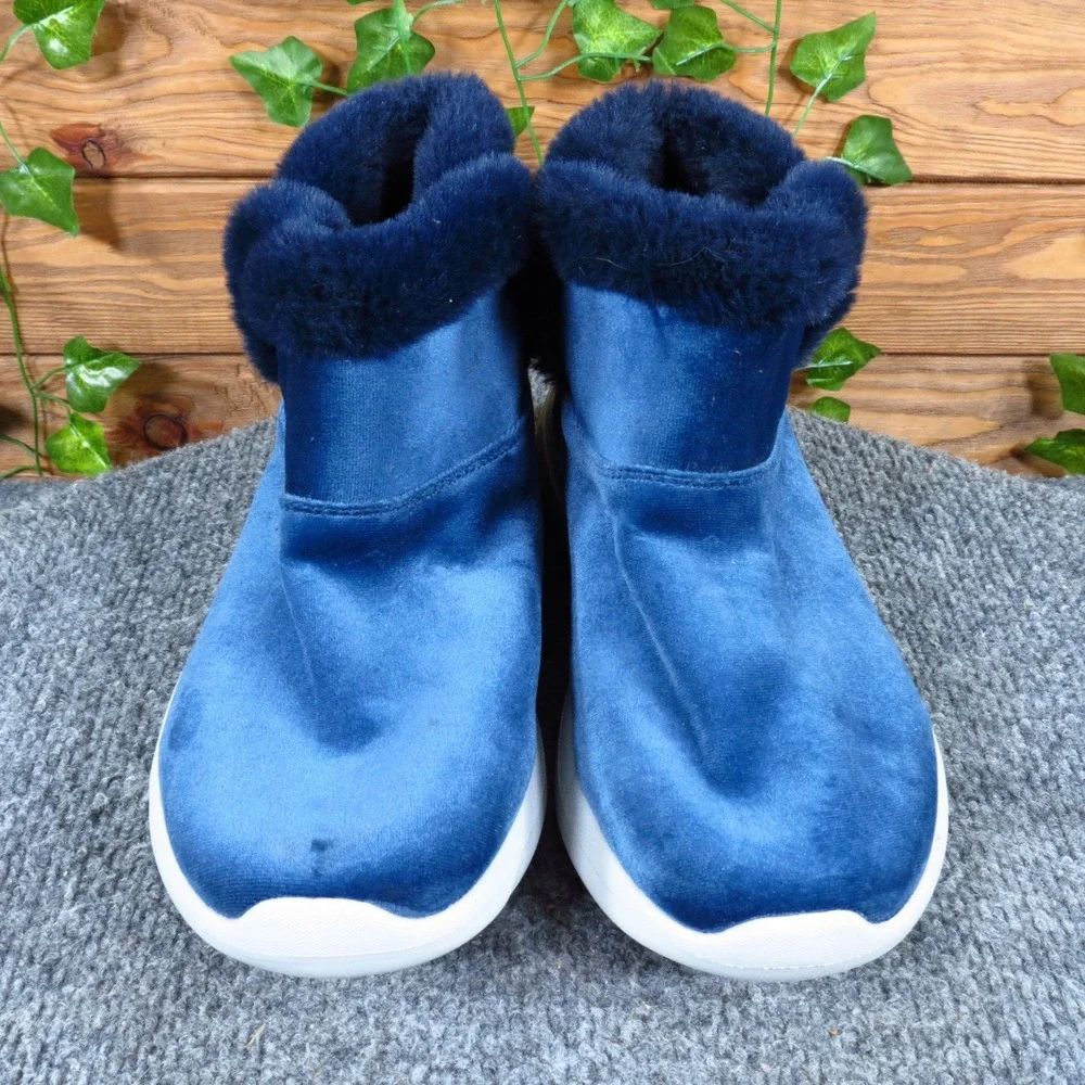 Skechers On-The-Go City 2-Cozy Vibe Womens Boot 7.5 Winter Comfort Navy Velvet